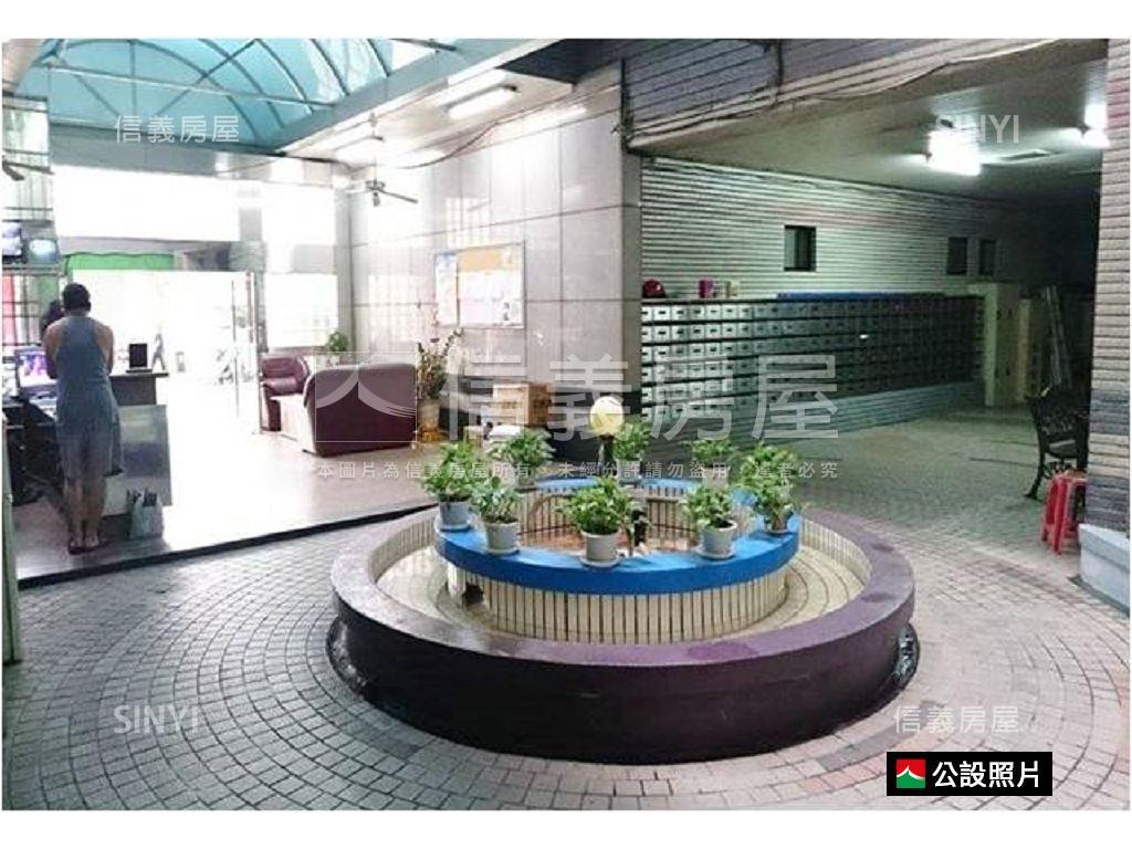 至尊天下三房平車房屋室內格局與周邊環境