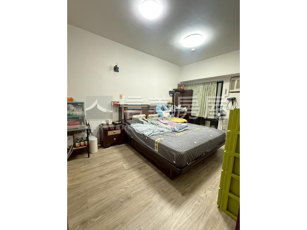 至尊天下三房平車房屋室內格局與周邊環境