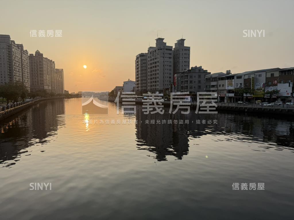 至尊天下三房平車房屋室內格局與周邊環境