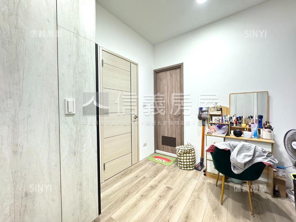 低於行情！總太３房平車房屋室內格局與周邊環境