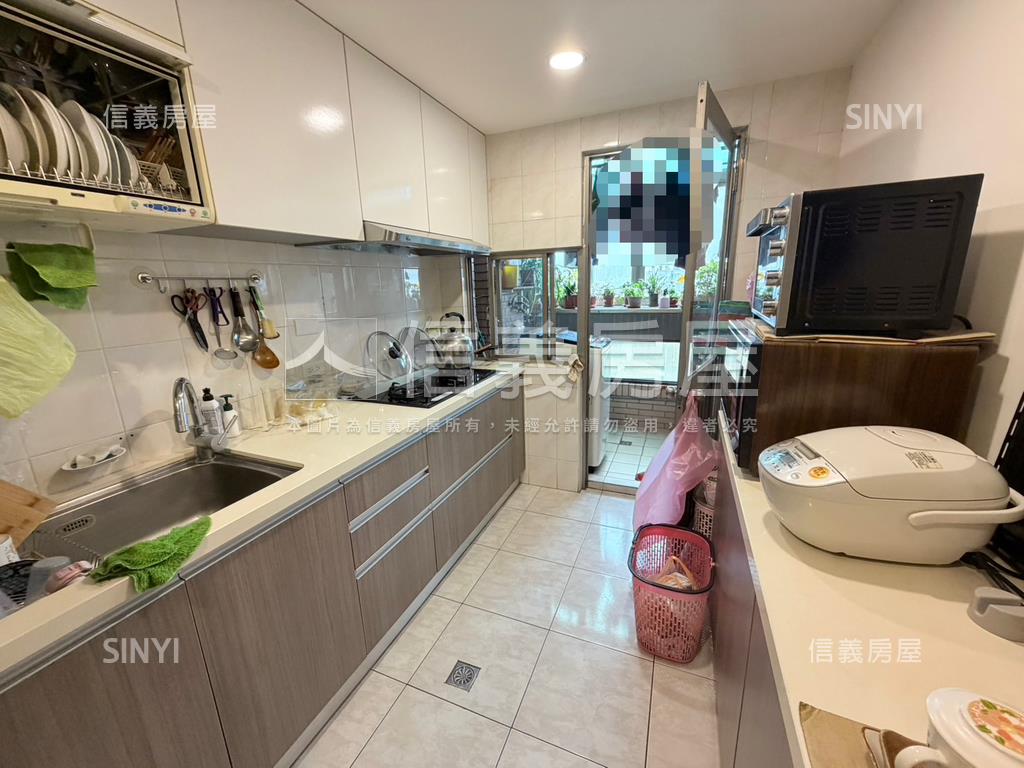 昌益御品採光三房附車位房屋室內格局與周邊環境