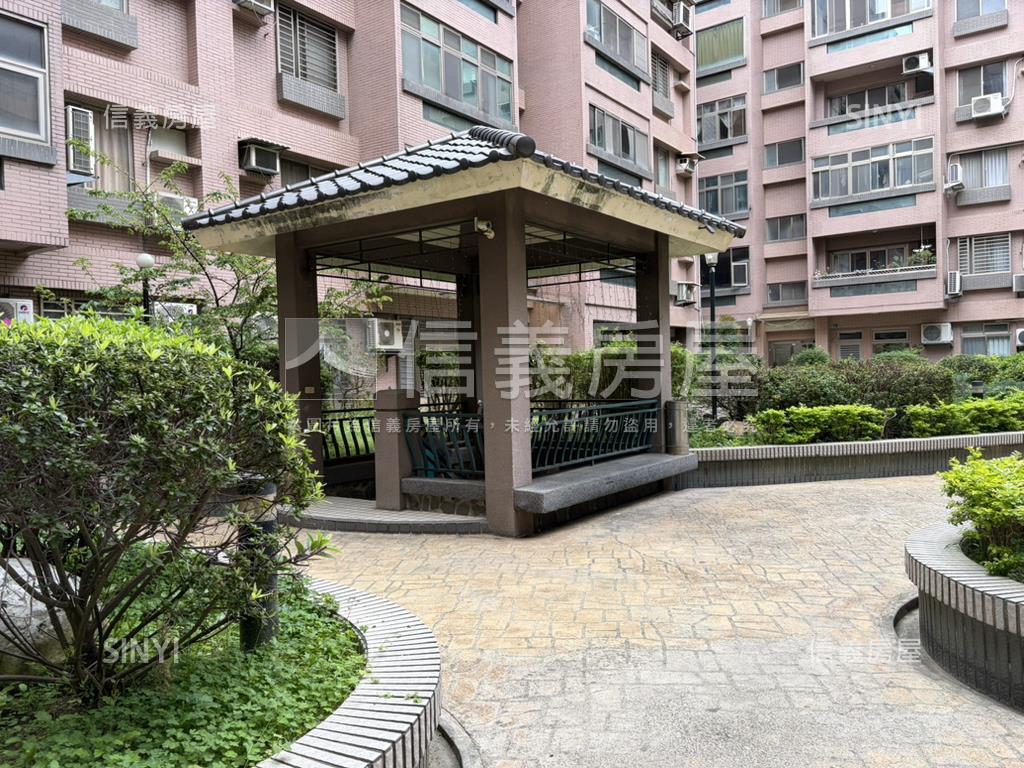 昌益御品採光三房附車位房屋室內格局與周邊環境