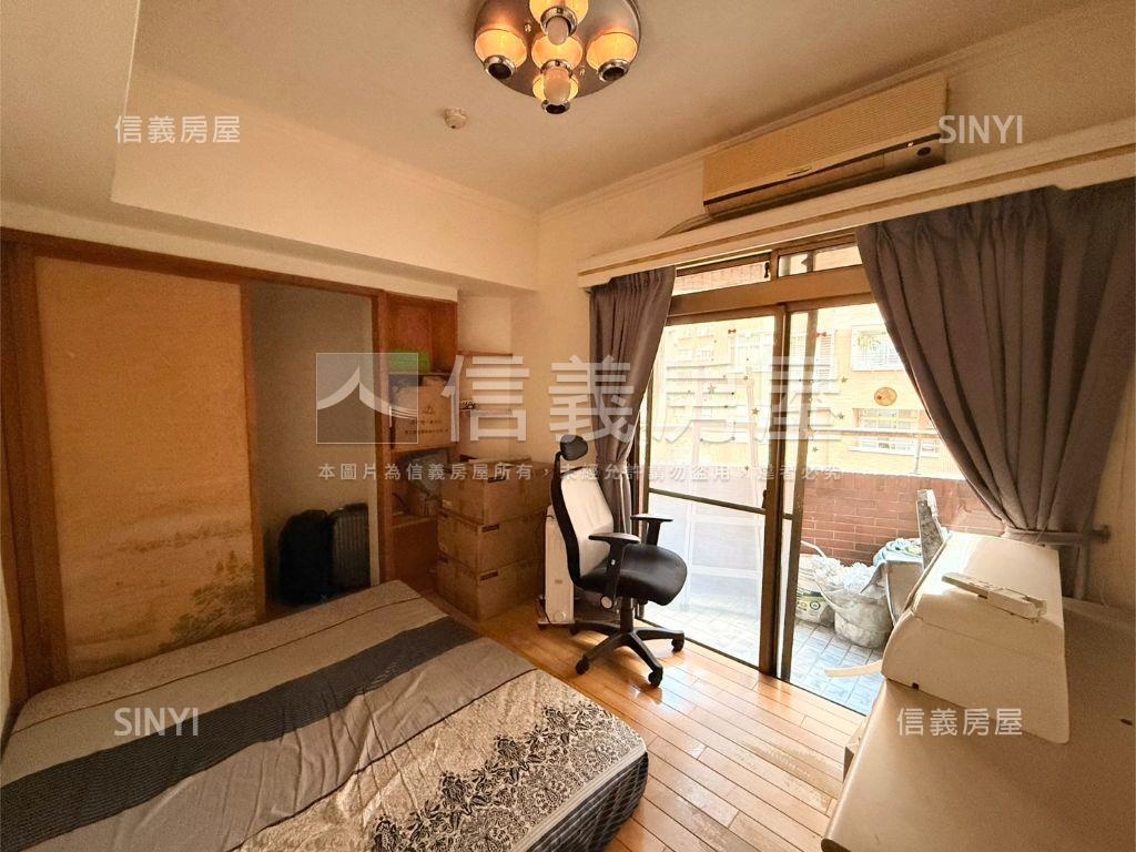 昌平華廈大三房房屋室內格局與周邊環境