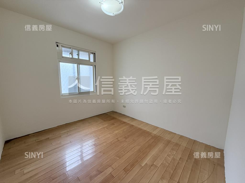 世外桃源明亮美宅房屋室內格局與周邊環境