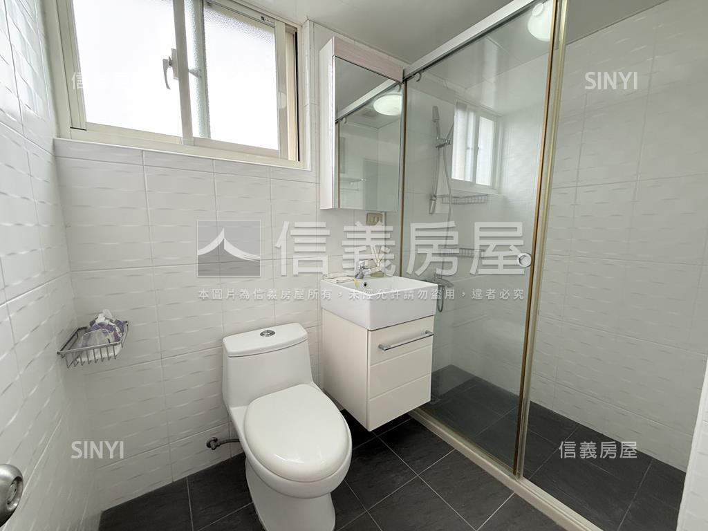 世外桃源明亮美宅房屋室內格局與周邊環境