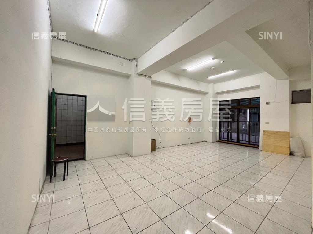 永寧皇家宮廷亮麗一樓房屋室內格局與周邊環境