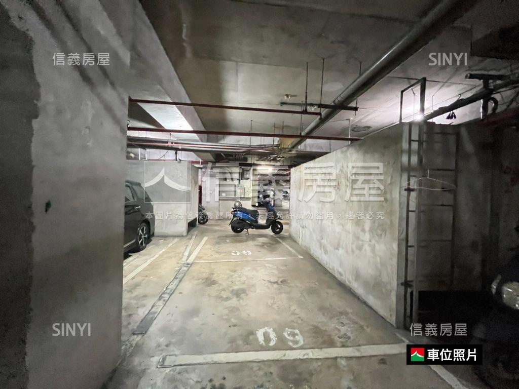 永寧皇家宮廷亮麗一樓房屋室內格局與周邊環境