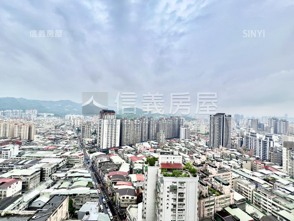 太陽帝國極品景觀兩房房屋室內格局與周邊環境