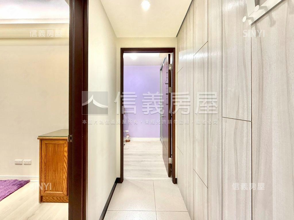 太子Ｗ近捷運精緻美屋房屋室內格局與周邊環境