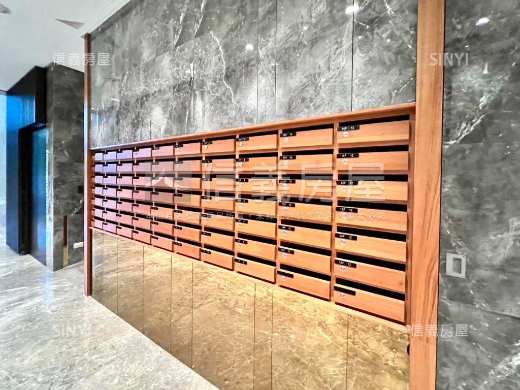 太子Ｗ近捷運精緻美屋房屋室內格局與周邊環境