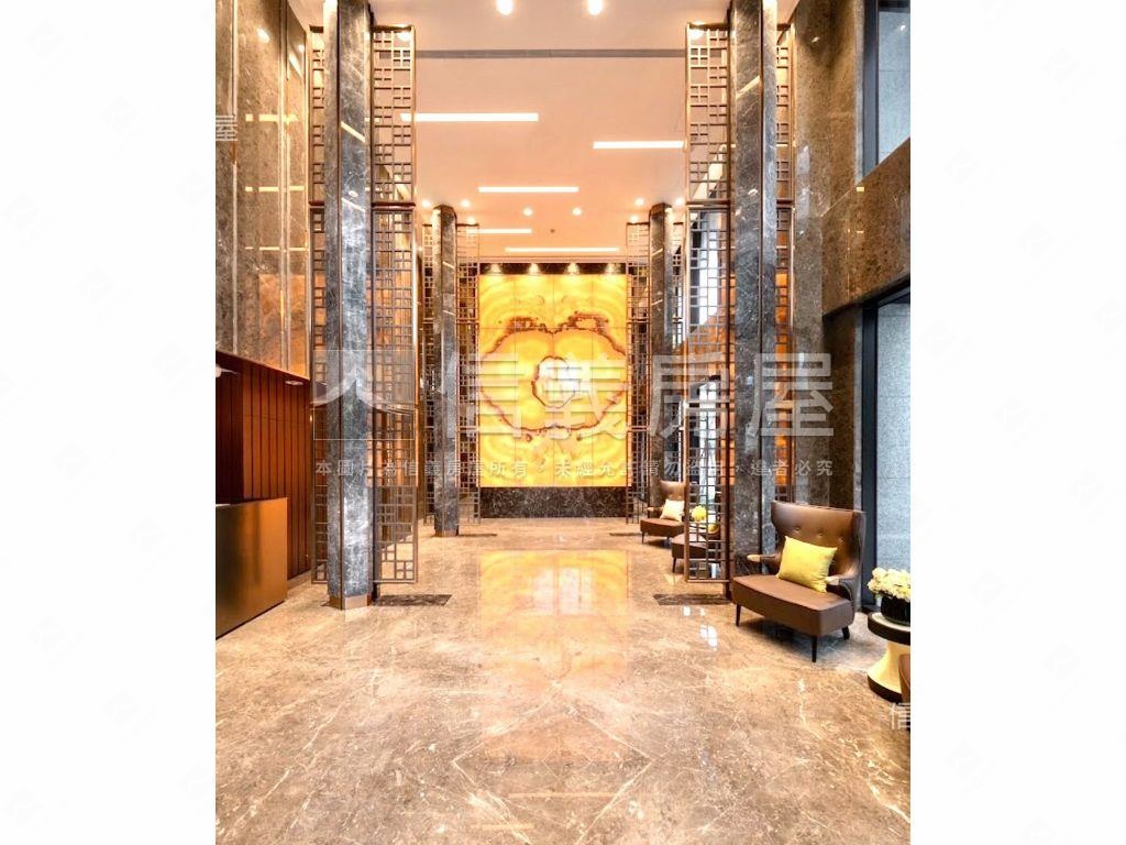 太子Ｗ近捷運精緻美屋房屋室內格局與周邊環境