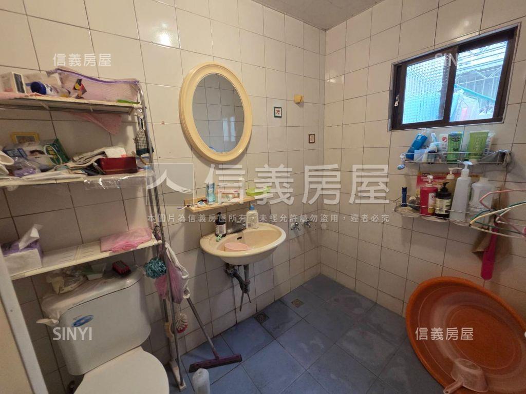 近大寮捷運優質透天房屋室內格局與周邊環境