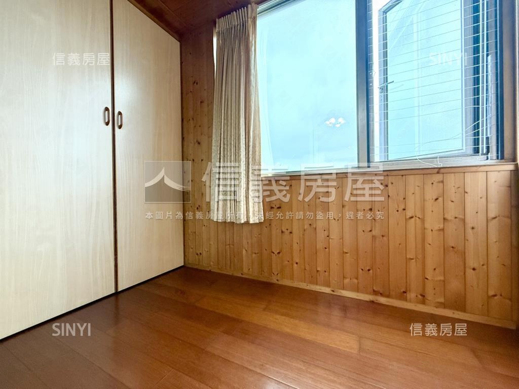 新埔雙捷運邊間採光兩房房屋室內格局與周邊環境