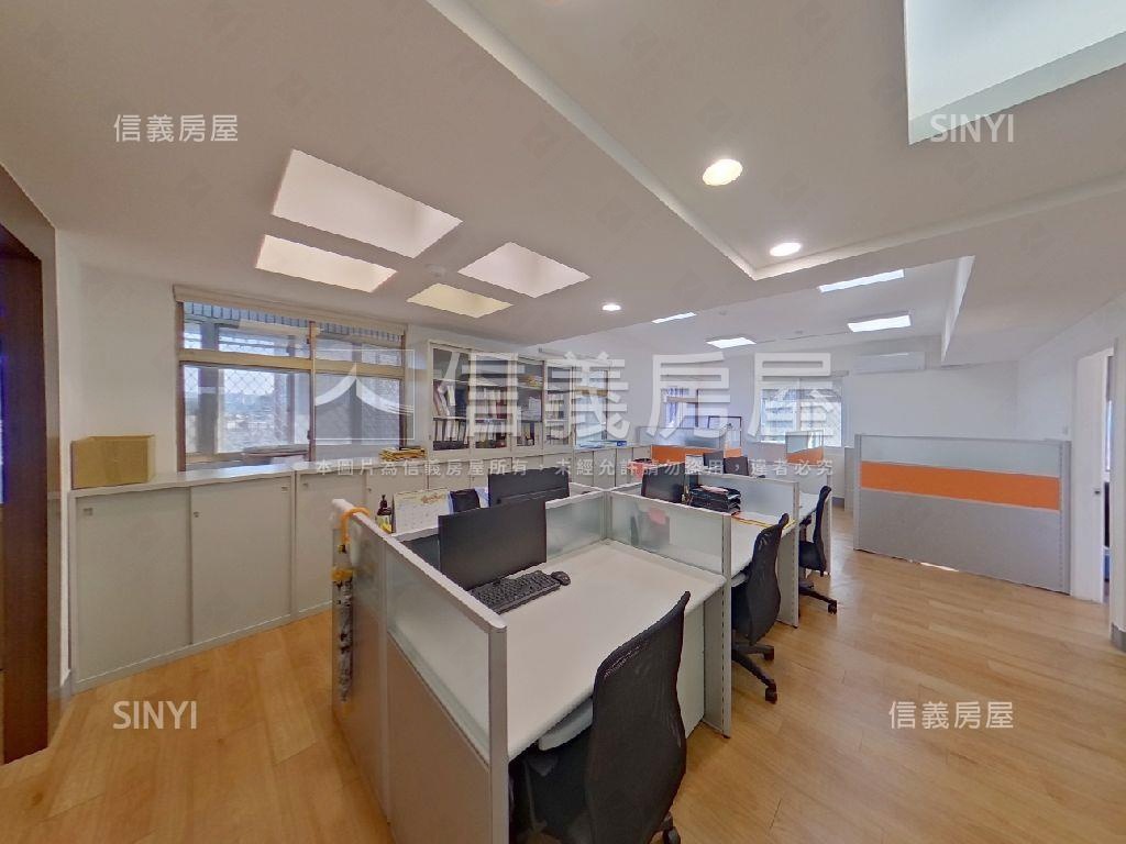 近萬隆站雙併住辦有車位房屋室內格局與周邊環境