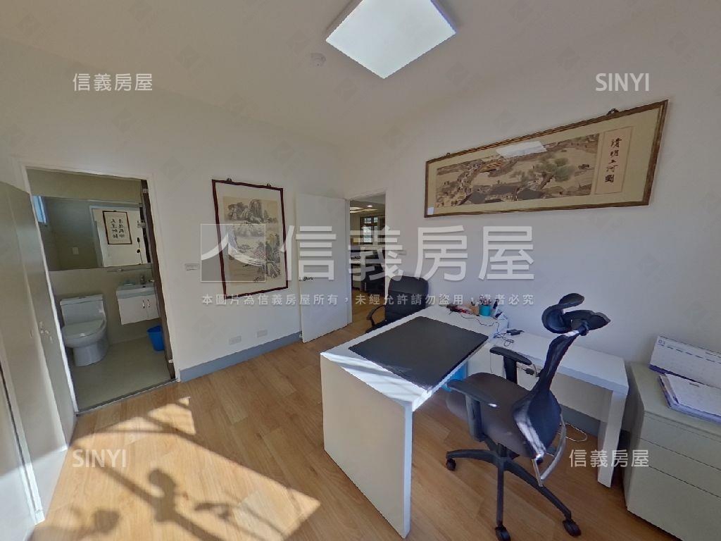 近萬隆站雙併住辦有車位房屋室內格局與周邊環境