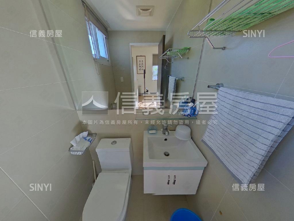 近萬隆站雙併住辦有車位房屋室內格局與周邊環境