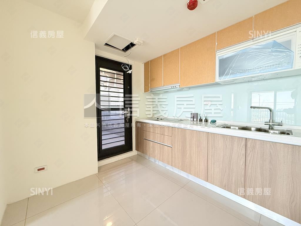 【沙鹿車站】三房平車露台房屋室內格局與周邊環境