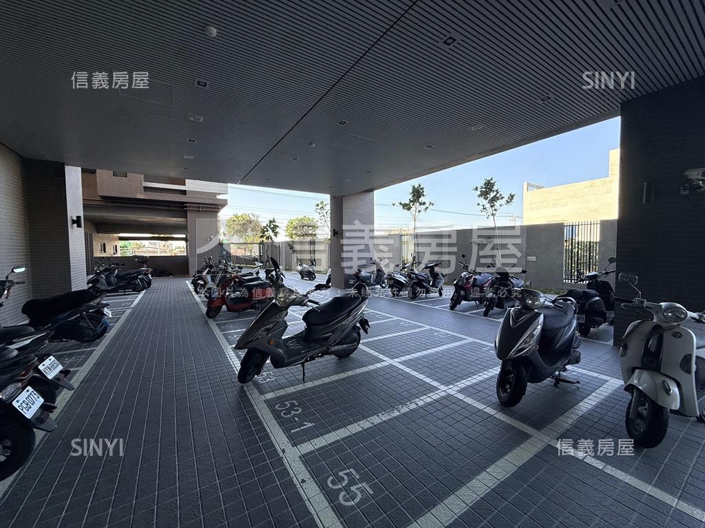 【沙鹿車站】三房平車露台房屋室內格局與周邊環境