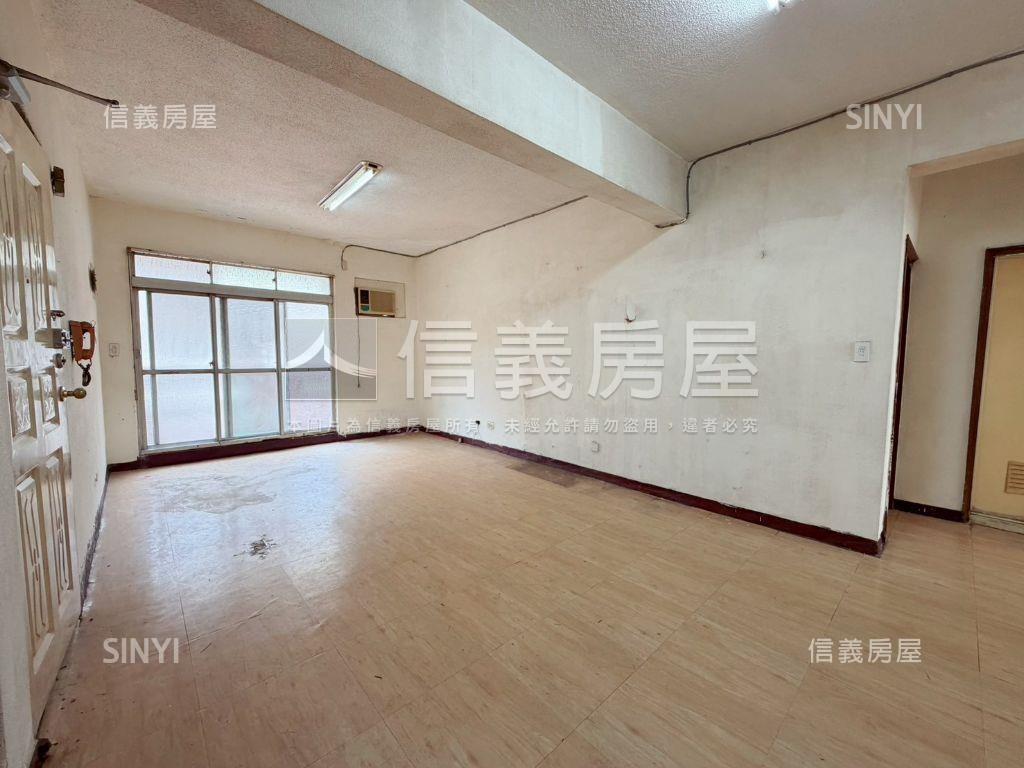 國泰四樓公寓房屋室內格局與周邊環境