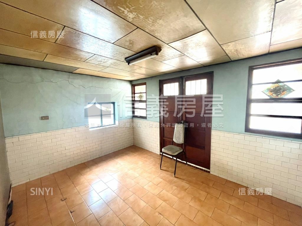 建工商圈好停車透天房屋室內格局與周邊環境