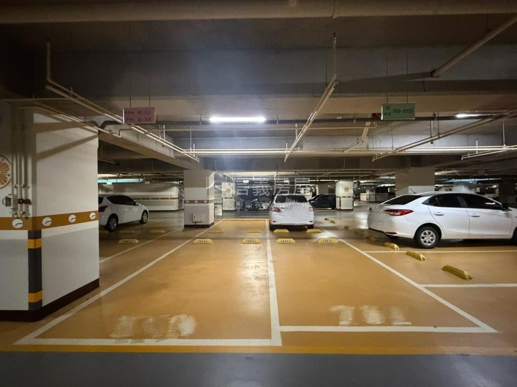 一覽山景！大溪地三房車位房屋室內格局與周邊環境