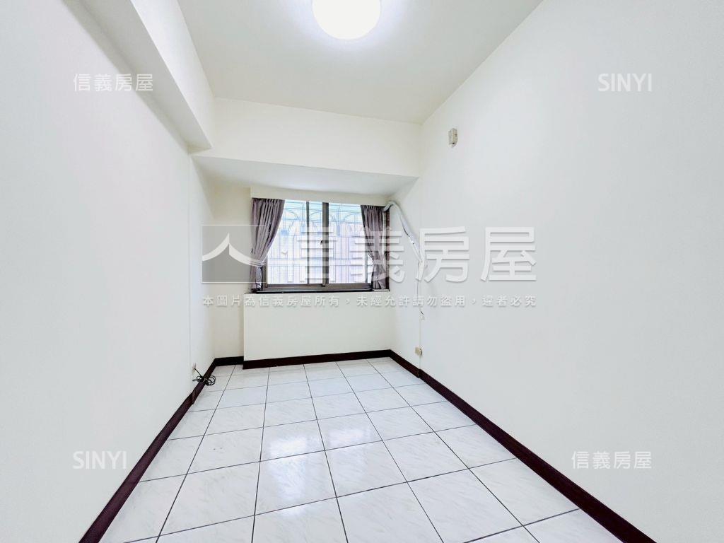 國際京城三房房屋室內格局與周邊環境