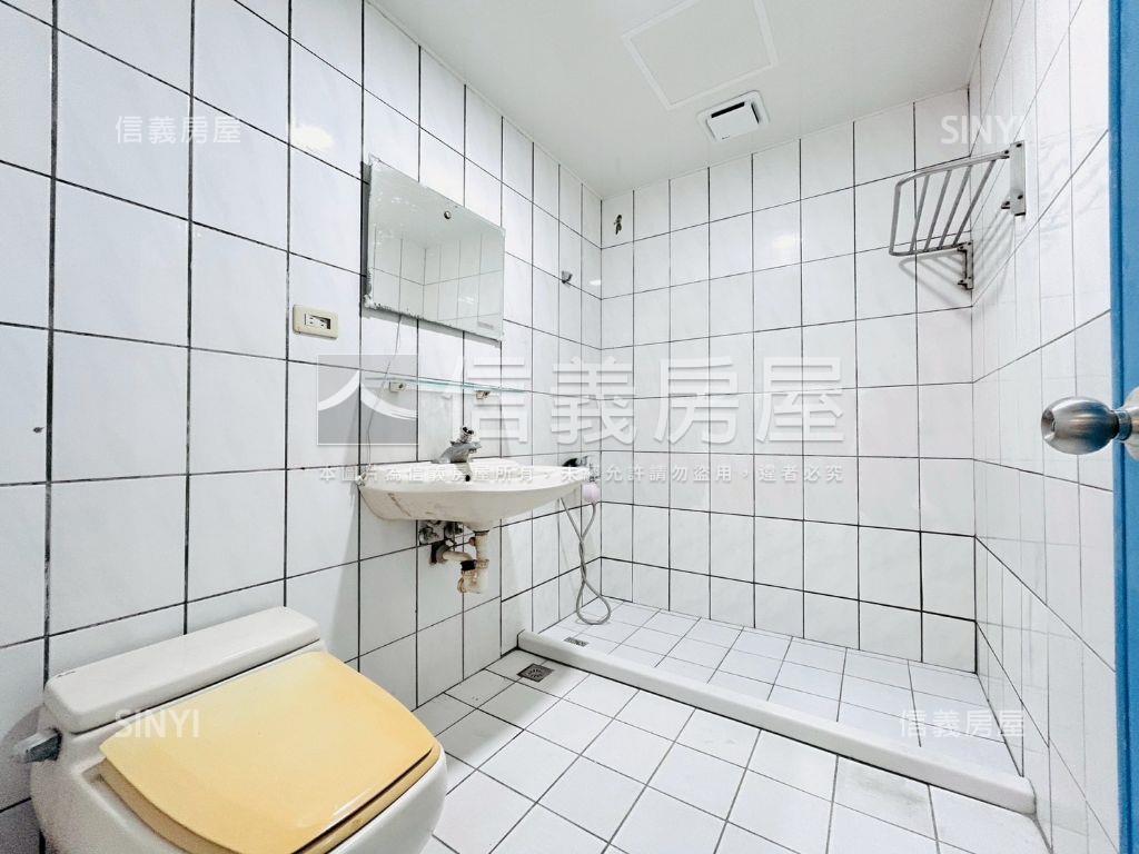 國際京城三房房屋室內格局與周邊環境