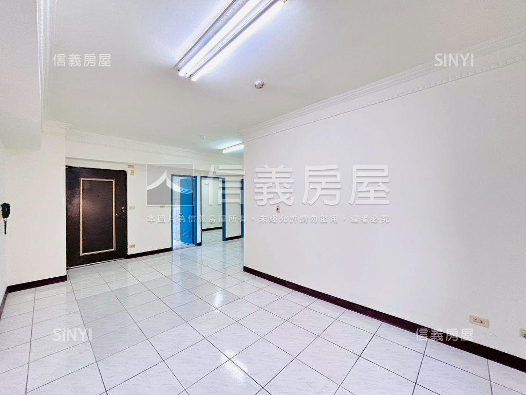 國際京城三房房屋室內格局與周邊環境