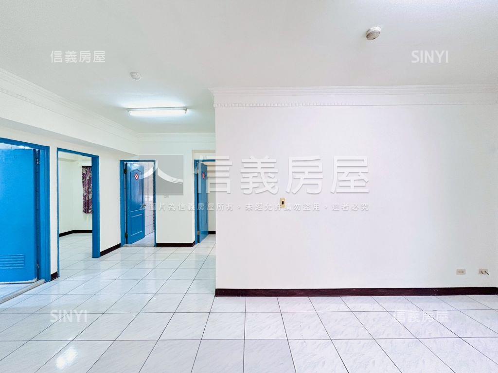 國際京城三房房屋室內格局與周邊環境