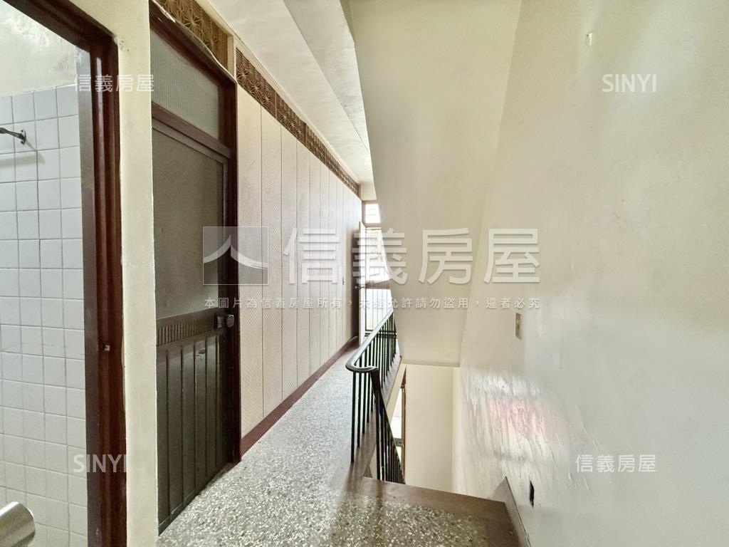 南區近水萍塭透天房屋室內格局與周邊環境