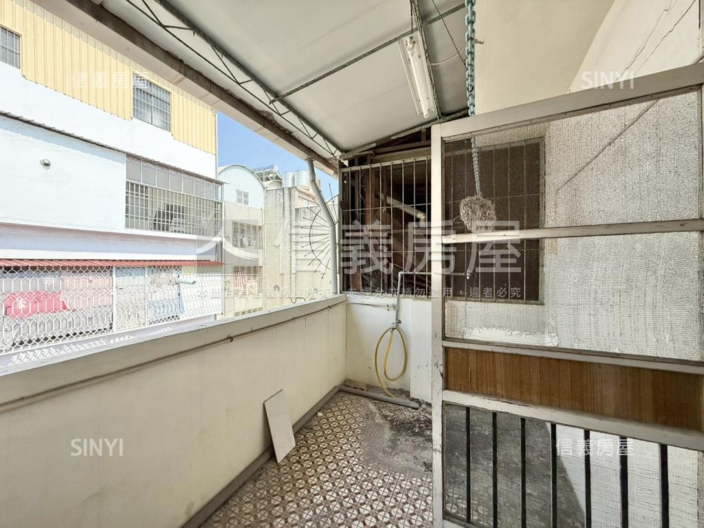 南區近水萍塭透天房屋室內格局與周邊環境