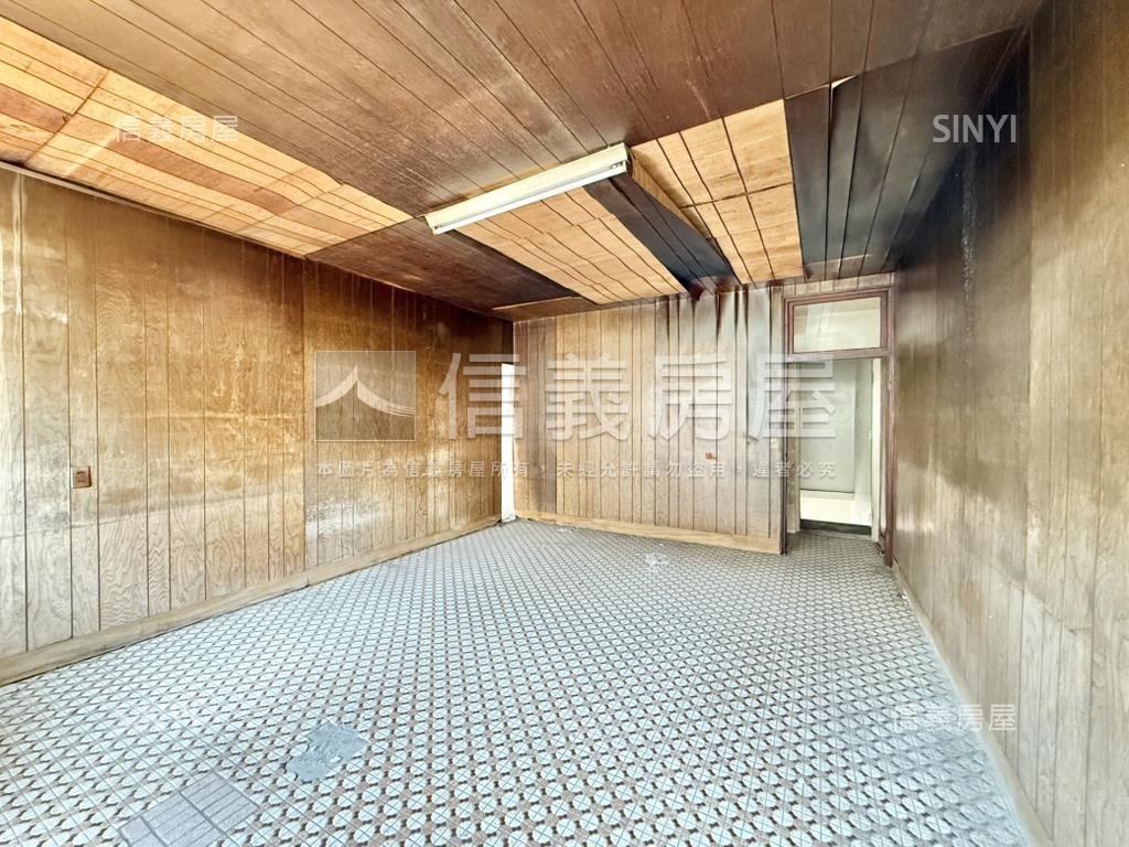 南區近水萍塭透天房屋室內格局與周邊環境