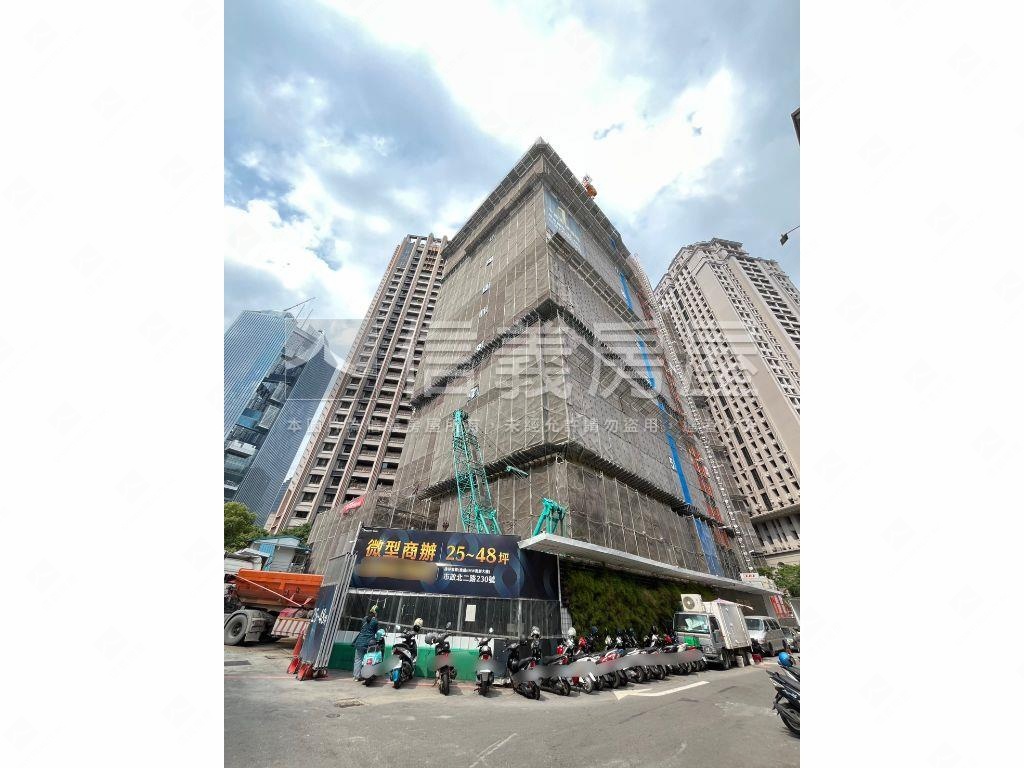 市政新銳Ａ０２棟２２樓房屋室內格局與周邊環境