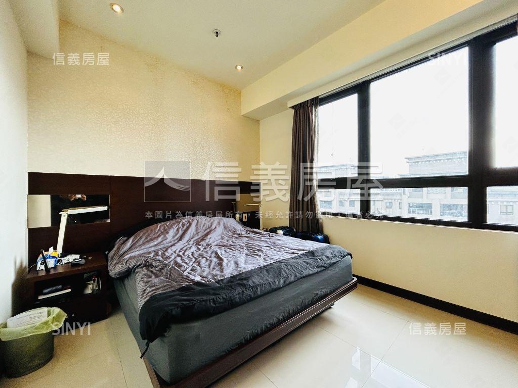 摩納哥水岸景觀舒適兩房房屋室內格局與周邊環境