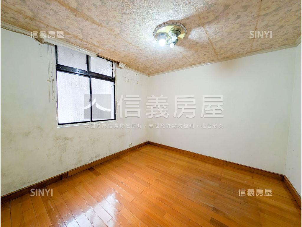 ★江子翠捷運成家大空間★房屋室內格局與周邊環境