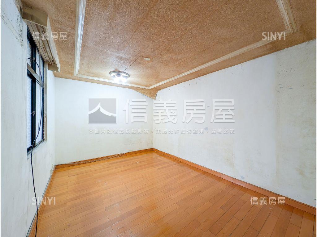 ★江子翠捷運成家大空間★房屋室內格局與周邊環境