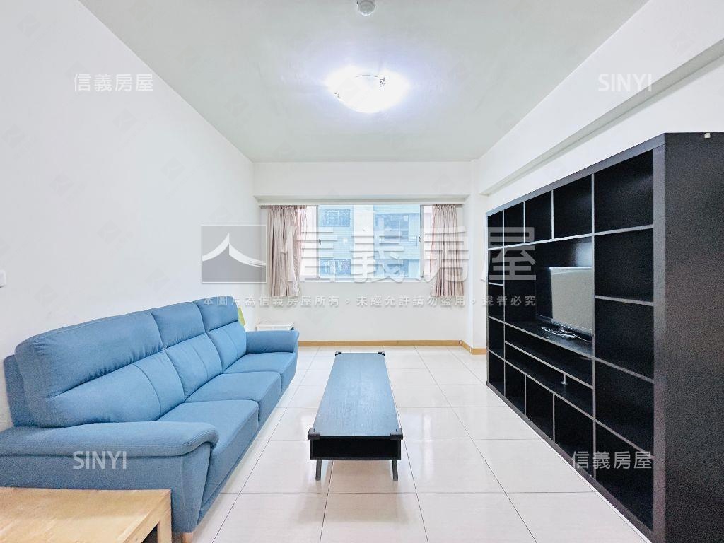 薪傳次頂樓兩房車位房屋室內格局與周邊環境