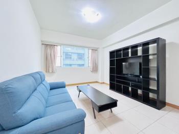 薪傳次頂樓兩房車位