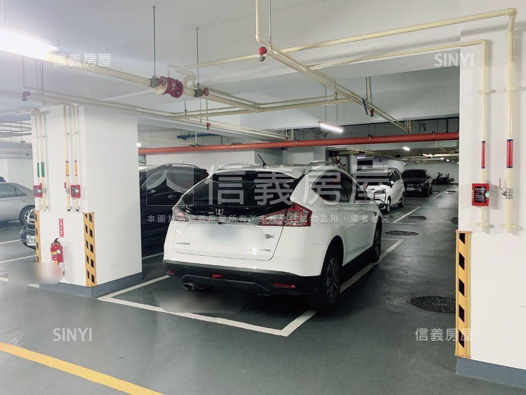 華悅．雙陽台三房平車房屋室內格局與周邊環境