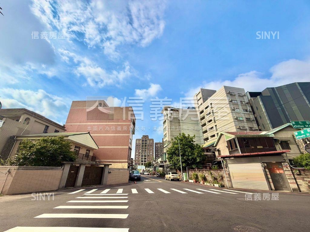 梅亭街臨路透天房屋室內格局與周邊環境