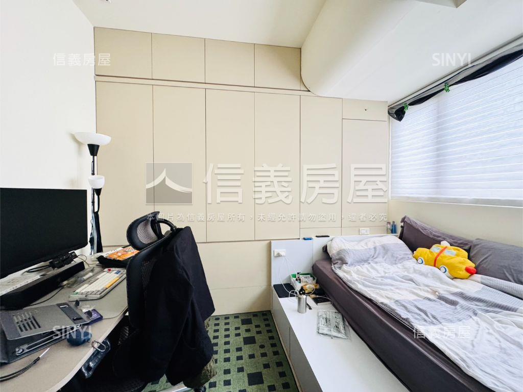 萊茵水岸河景三房車位房屋室內格局與周邊環境