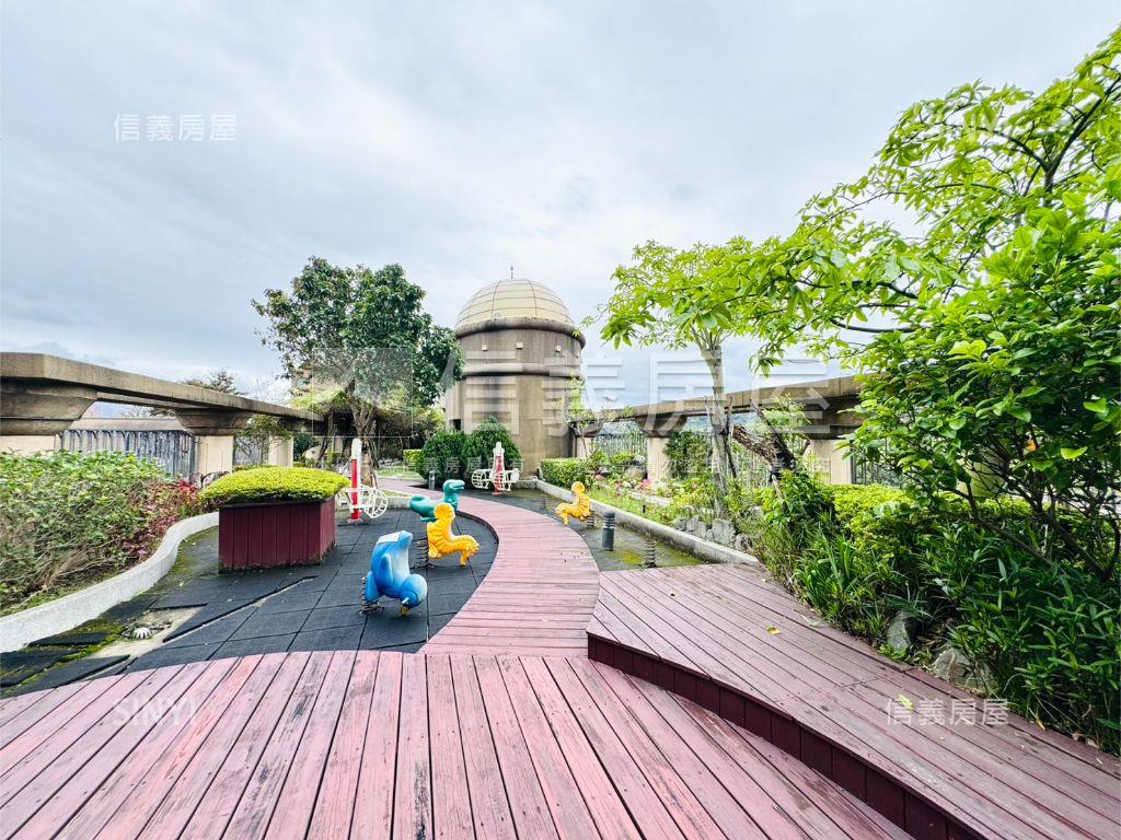 萊茵水岸河景三房車位房屋室內格局與周邊環境