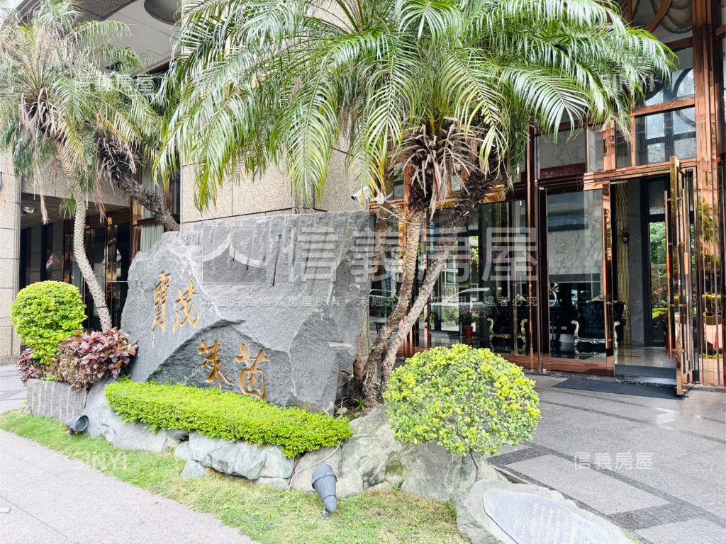 萊茵水岸河景三房車位房屋室內格局與周邊環境