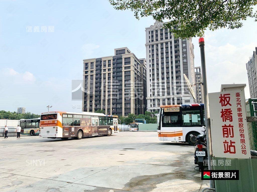 璀璨●信義嘉品文藝河景宅房屋室內格局與周邊環境