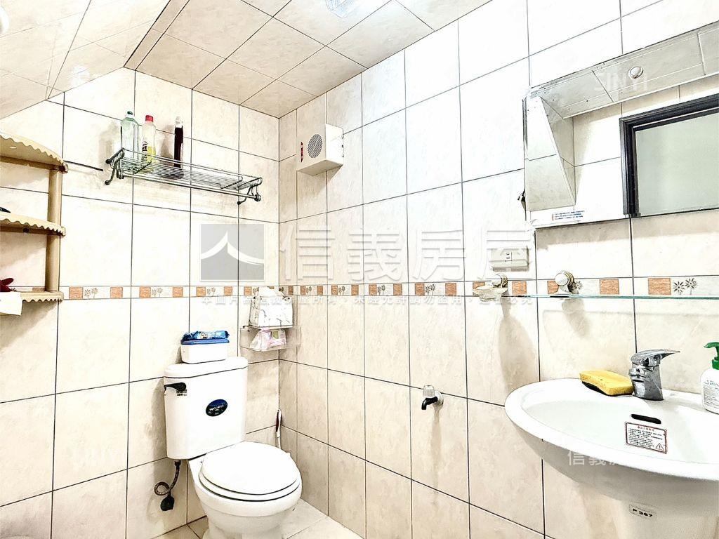 高昌正街大地坪採光車墅房屋室內格局與周邊環境