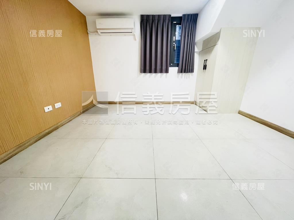捷運後棟挑高戀戀美宅房屋室內格局與周邊環境