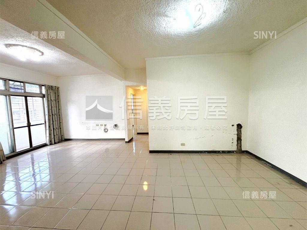 忠順商圈邊間獨戶三房房屋室內格局與周邊環境