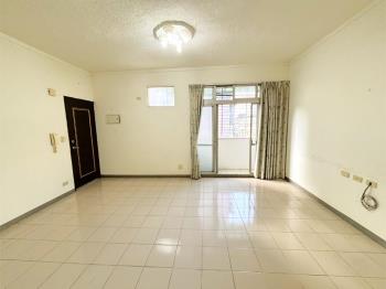 忠順商圈邊間獨戶三房