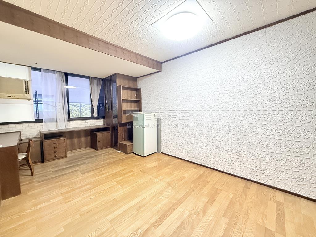 西區◆柳川旁三樓美寓房屋室內格局與周邊環境