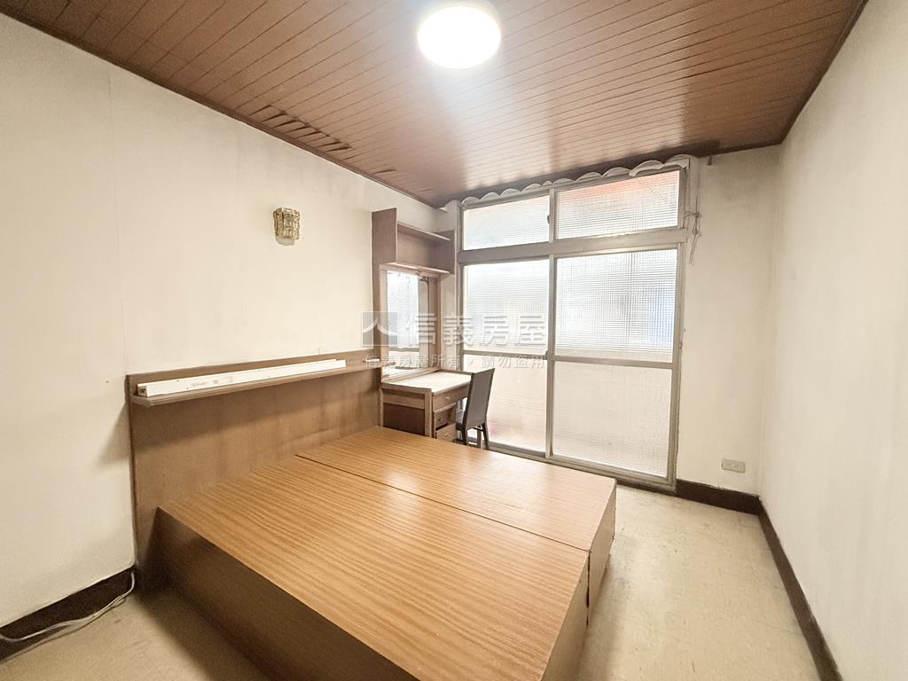 西區◆柳川旁三樓美寓房屋室內格局與周邊環境